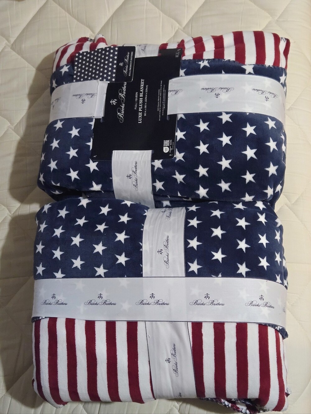 Brooks Brothers Stars & Stripes Plush Queen Blanket 90" x 90" Patriotic Blue Red